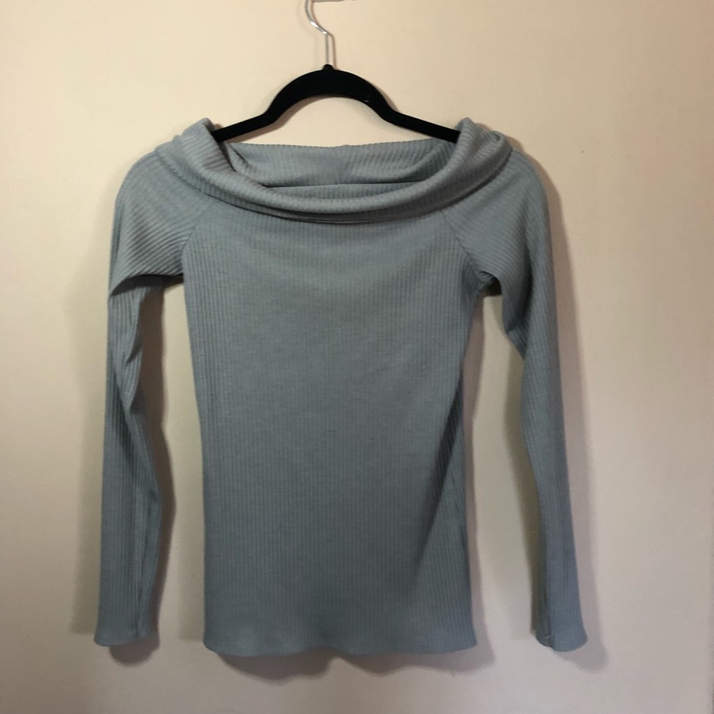 Abercrombie & Fitch long sleeve